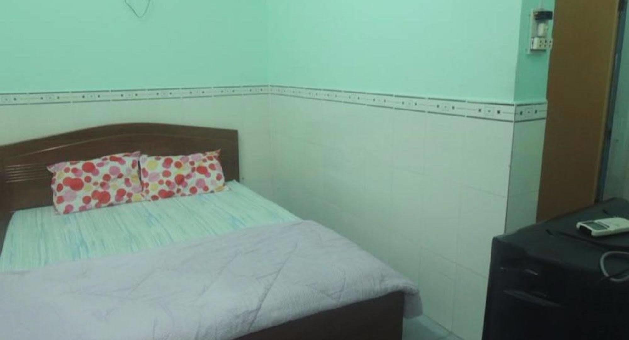 Nam Phuong Hostel فونج تاو المظهر الخارجي الصورة
